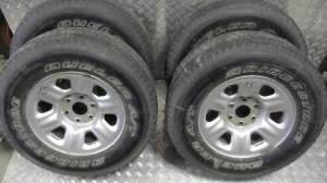KOMPLET FELGI OPONY 17' NISSAN TITAN ORYGINAŁ
