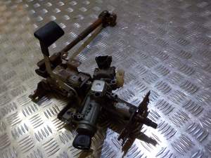 STACYJKA + KOLUMNA SUZUKI SX4